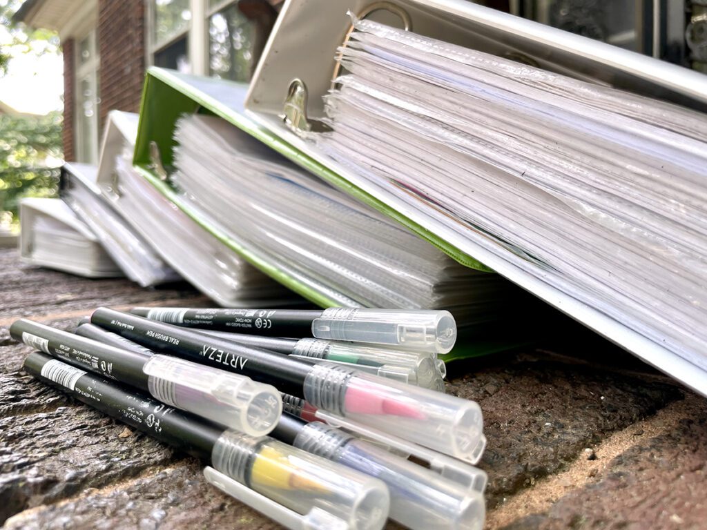 binders and pens