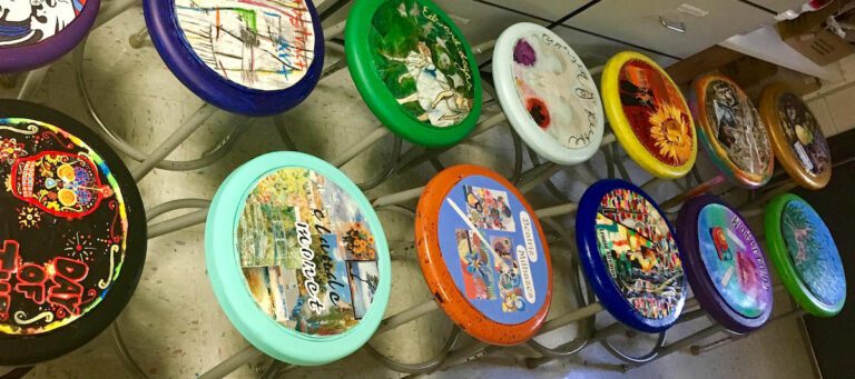 art history stools
